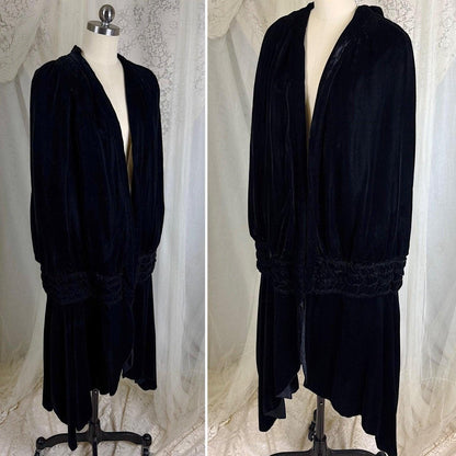 Vintage 1920's Cocoon Cape - Lush Black Velvet with Gold Silk Lining - Size XS, S, M - Daggers & Dames