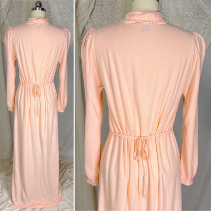 1940's Nightgown - Palest Peach Brushed Rayon with Long Sleeves & Keyhole Neck by Gordon Forest Mills - Daggers & Dames