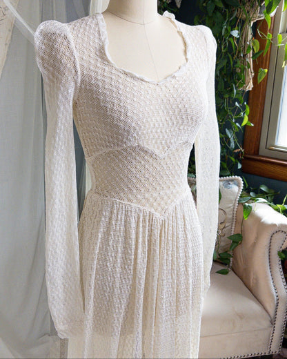 1930's - 1940's Wedding Dress - Long Sleeved Ivory Cotton Crochet with Satin Buttons | XS, Small