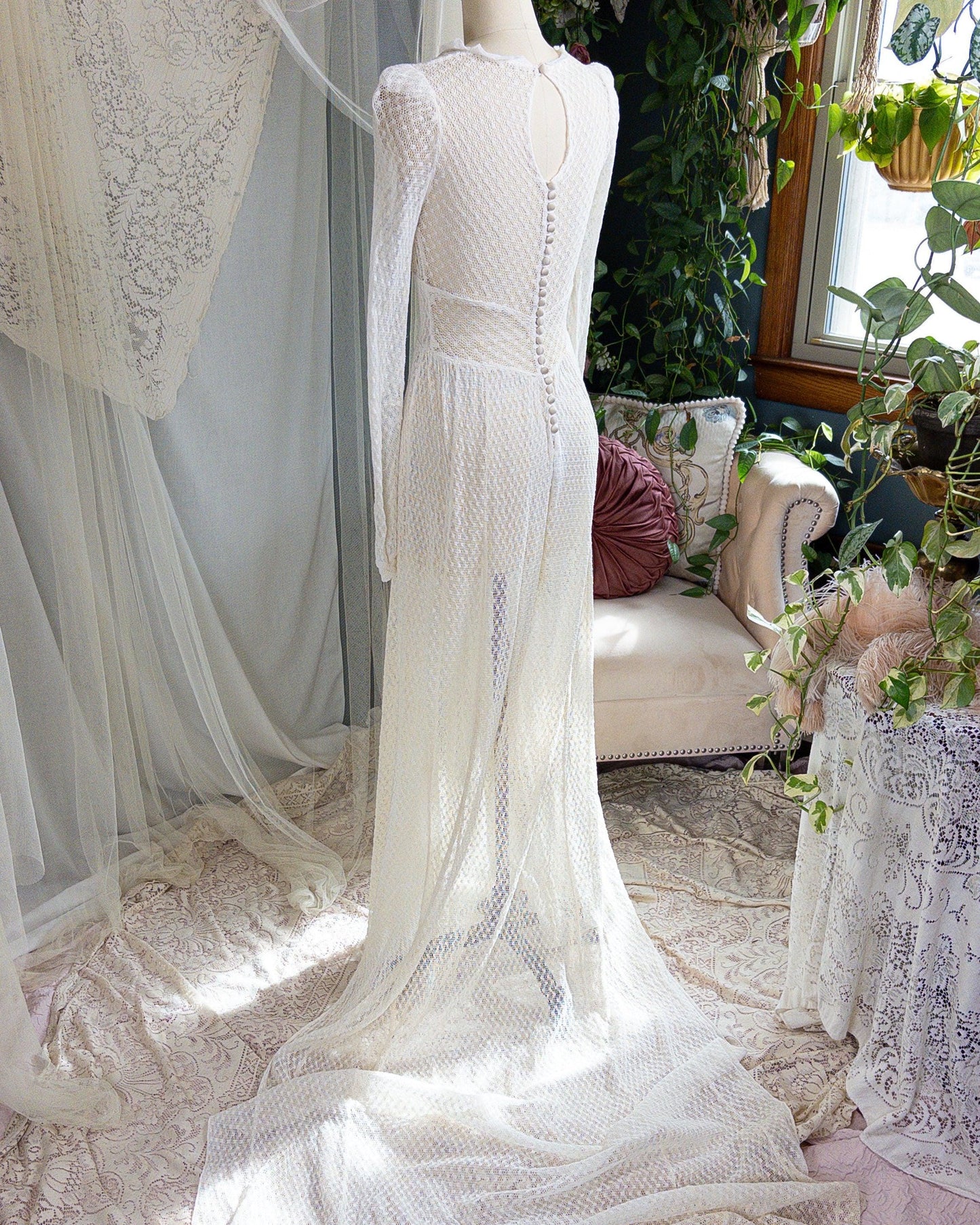 1930's - 1940's Wedding Dress - Long Sleeved Ivory Cotton Crochet with Satin Buttons | XS, Small