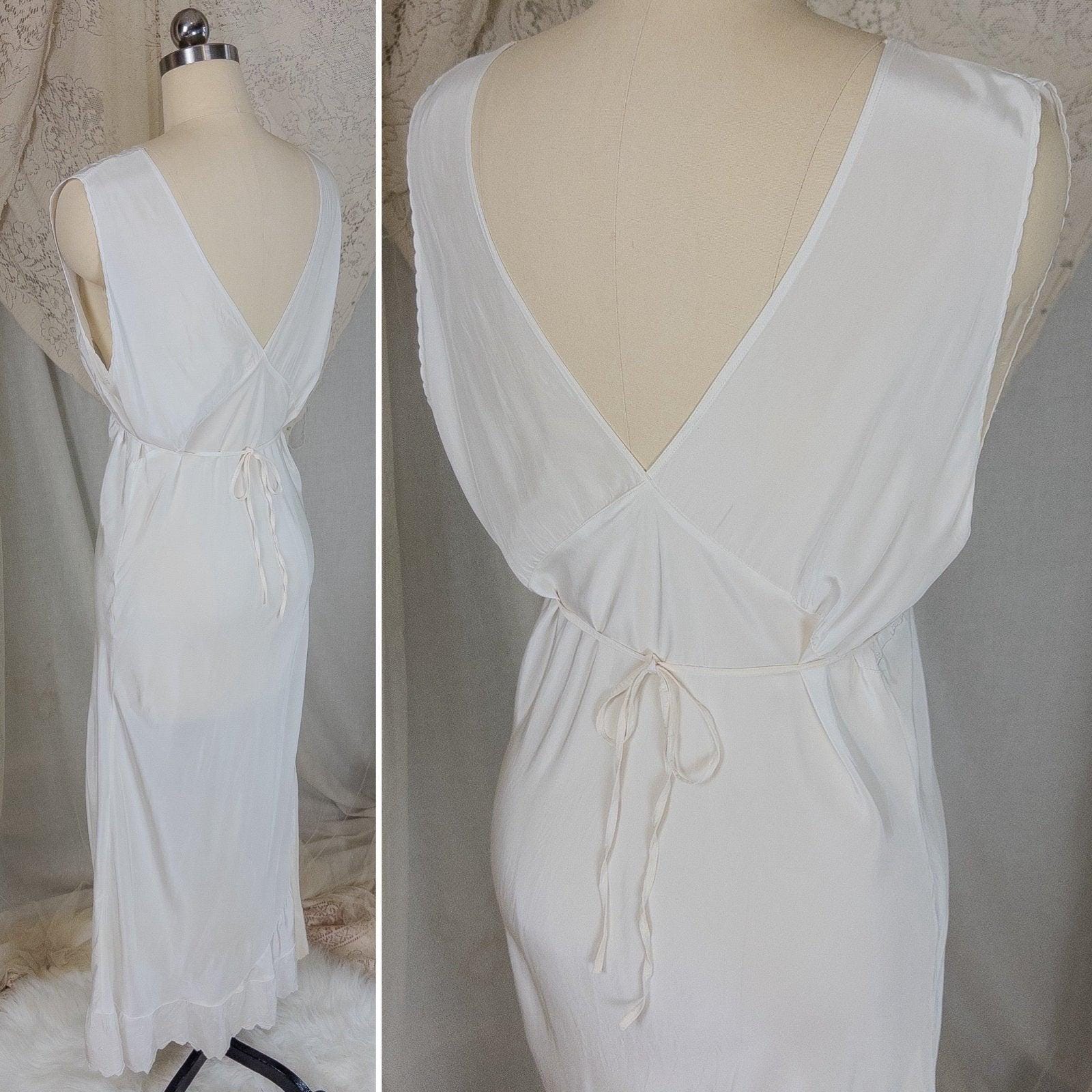 Vintage 1940's Nightgown - Bright White Rayon Crepe with Eyelet Embroidery & Scalloped Hem | Small, Medium - Daggers & Dames