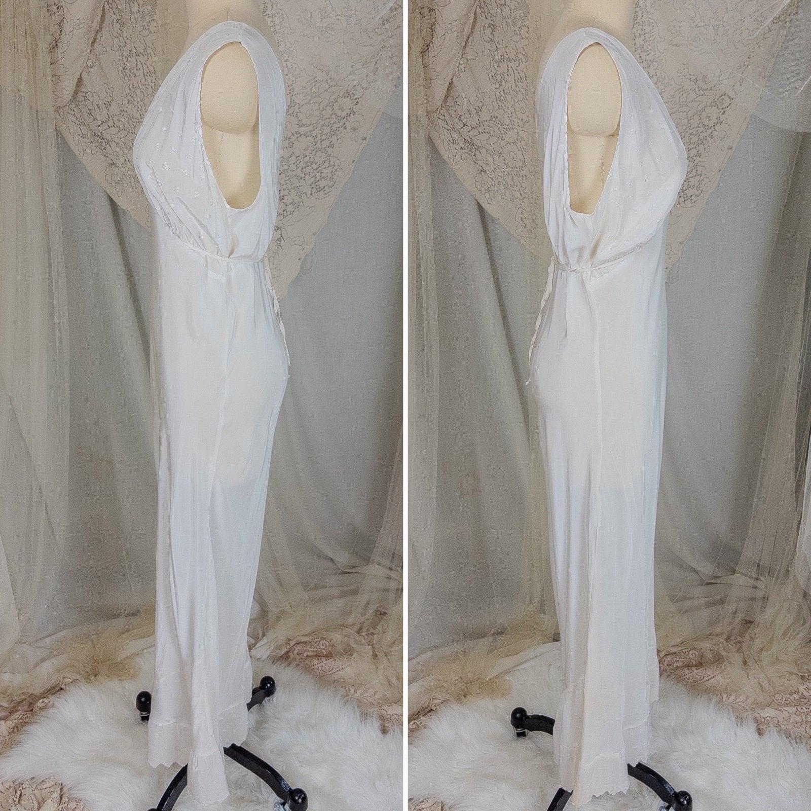 Vintage 1940's Nightgown - Bright White Rayon Crepe with Eyelet Embroidery & Scalloped Hem | Small, Medium - Daggers & Dames