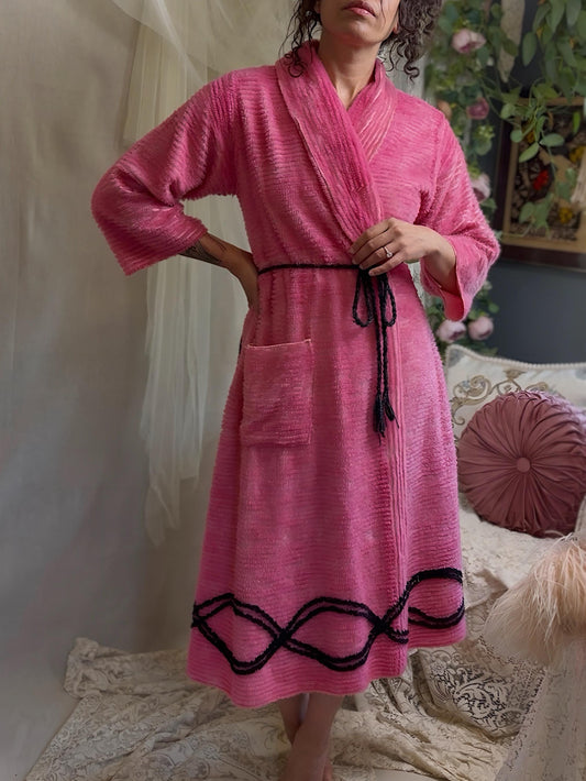 Vintage 1940's - 1950's Robe - Bright Pink Chenille with Peacock Design & Black Trim - Size M