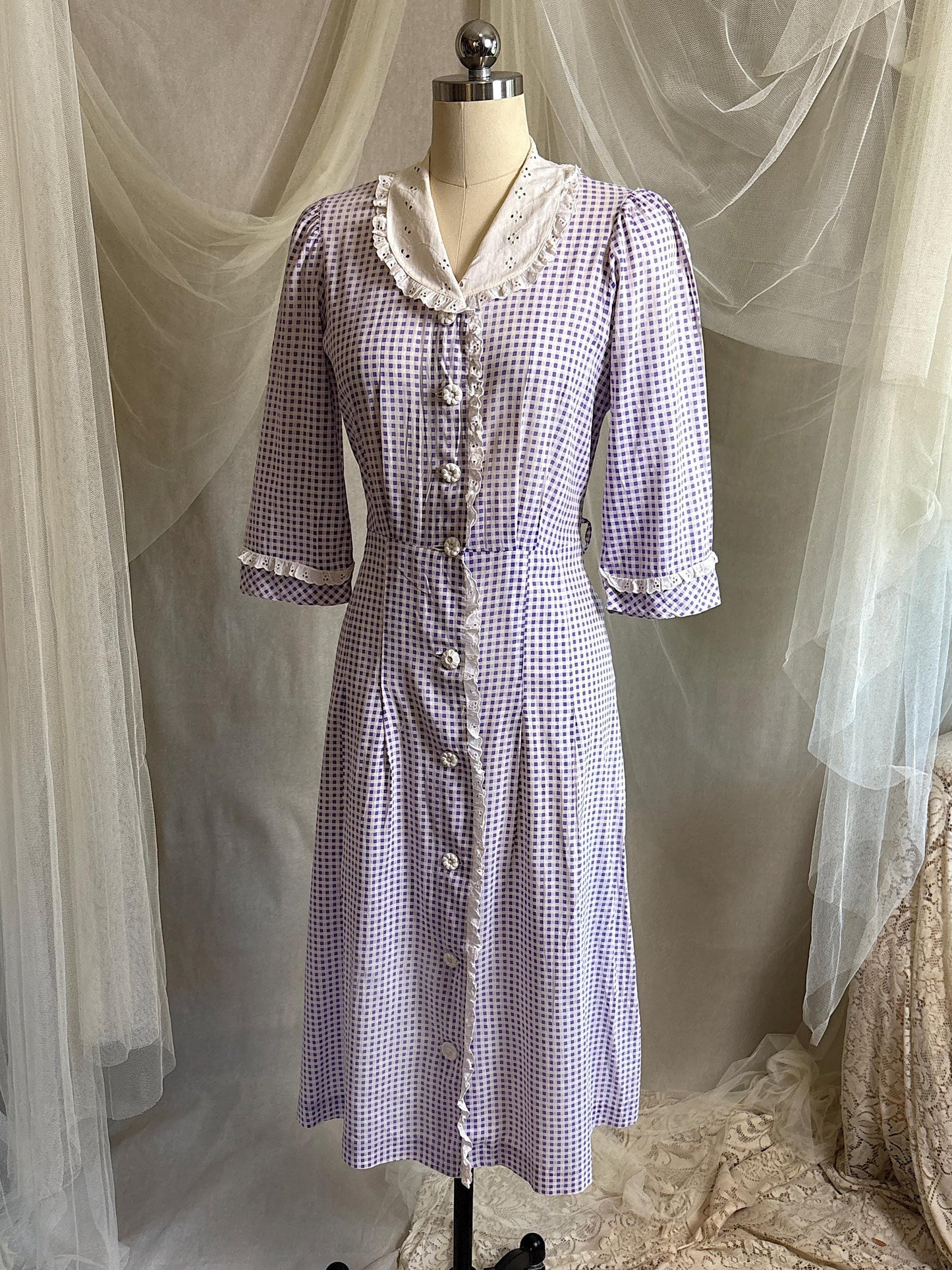 Vintage 1930's - 1940's Day Dress | Lilac Purple & White Gingham Print Cotton with Ruffled Eyelet Lace | M