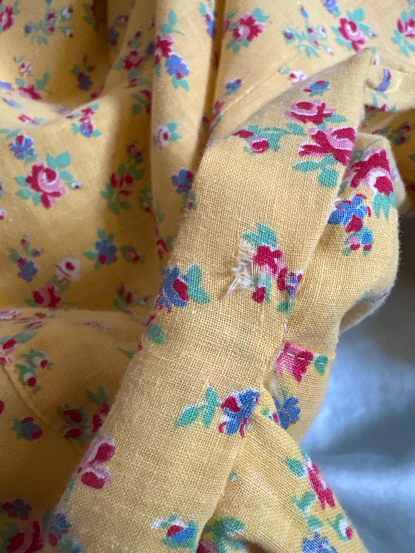 Vintage 1940's Dressing Gown | Sunny Yellow Cotton with Red Ditsy Floral Print | S