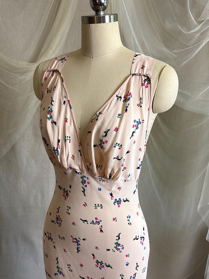 Vintage 1940's Nightgown - Pale Pink Rayon with Scandinavian Folk Floral Print | XXS, XS