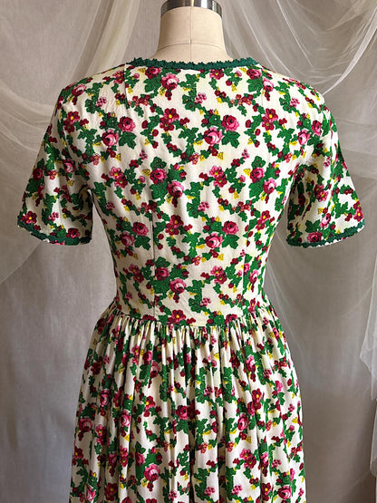 Vintage 1950's Day Dress | Cream Cotton with Floral Folk Print & Brass Button Closure | XS