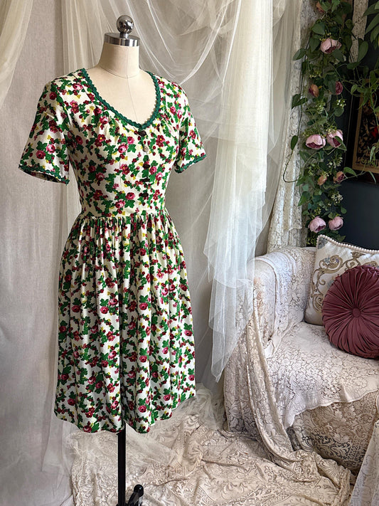 Vintage 1950's Day Dress | Cream Cotton with Floral Folk Print & Brass Button Closure | XS