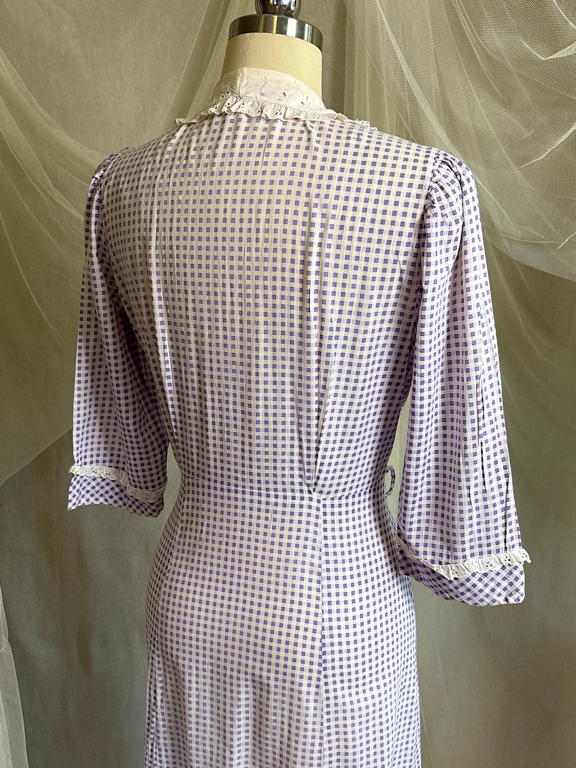 Vintage 1930's - 1940's Day Dress | Lilac Purple & White Gingham Print Cotton with Ruffled Eyelet Lace | M
