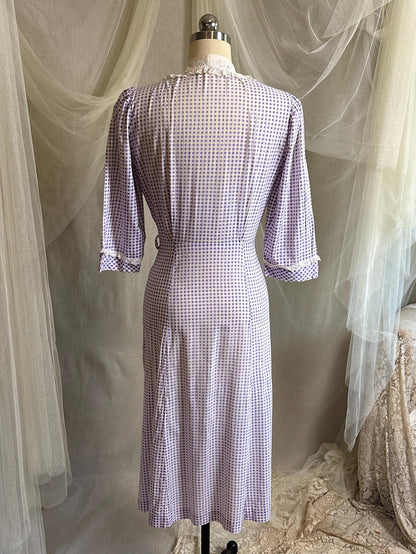 Vintage 1930's - 1940's Day Dress | Lilac Purple & White Gingham Print Cotton with Ruffled Eyelet Lace | M