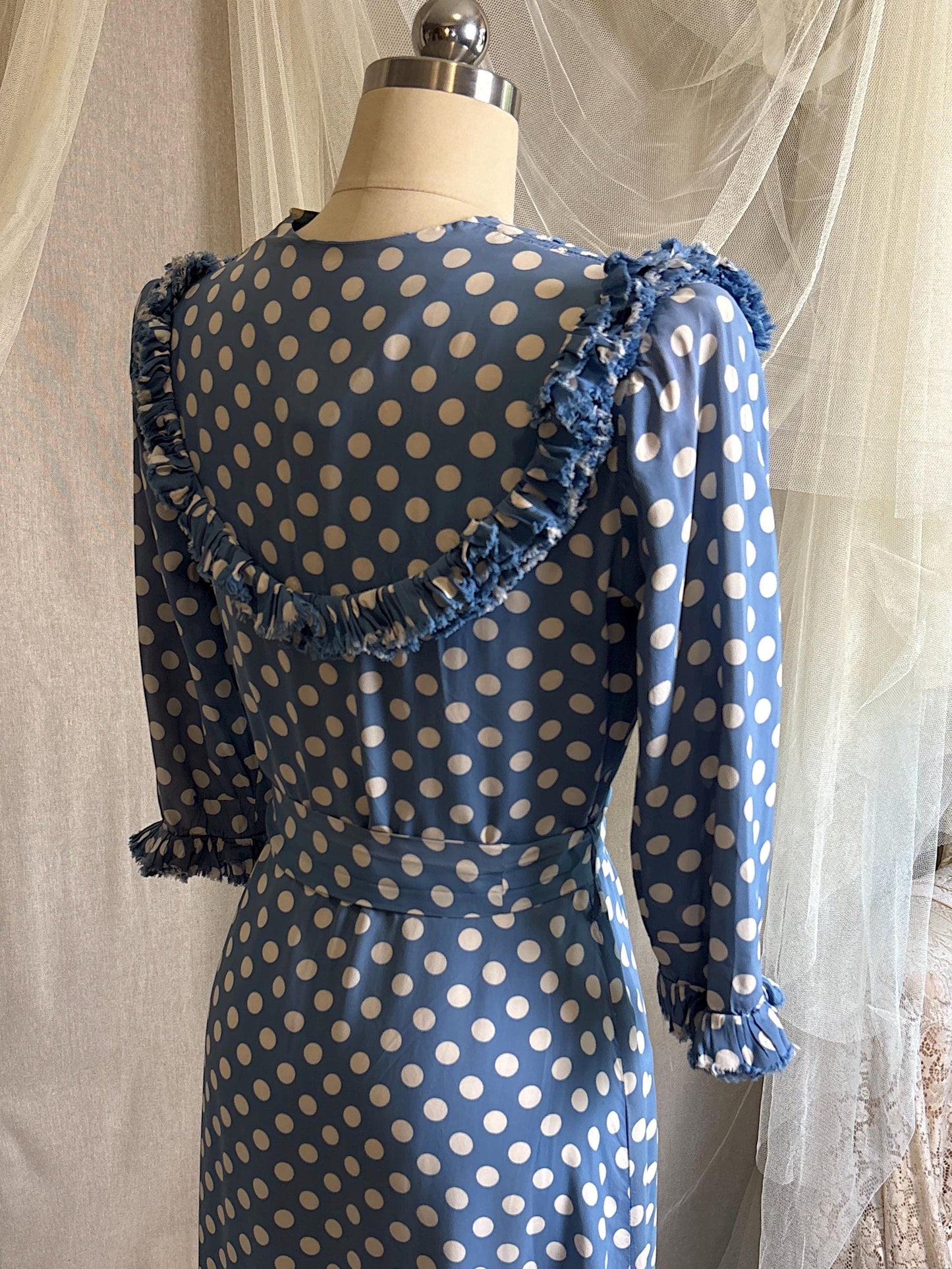 Vintage 1940's Dressing Gown Robe - Cornflower Blue Rayon with White Polka Dots & Ruffled Yoke - by Franklin Simon | S, M