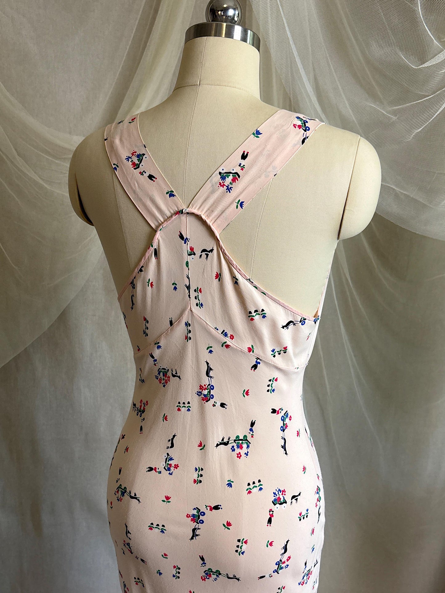 Vintage 1940's Nightgown - Pale Pink Rayon with Scandinavian Folk Floral Print | XXS, XS
