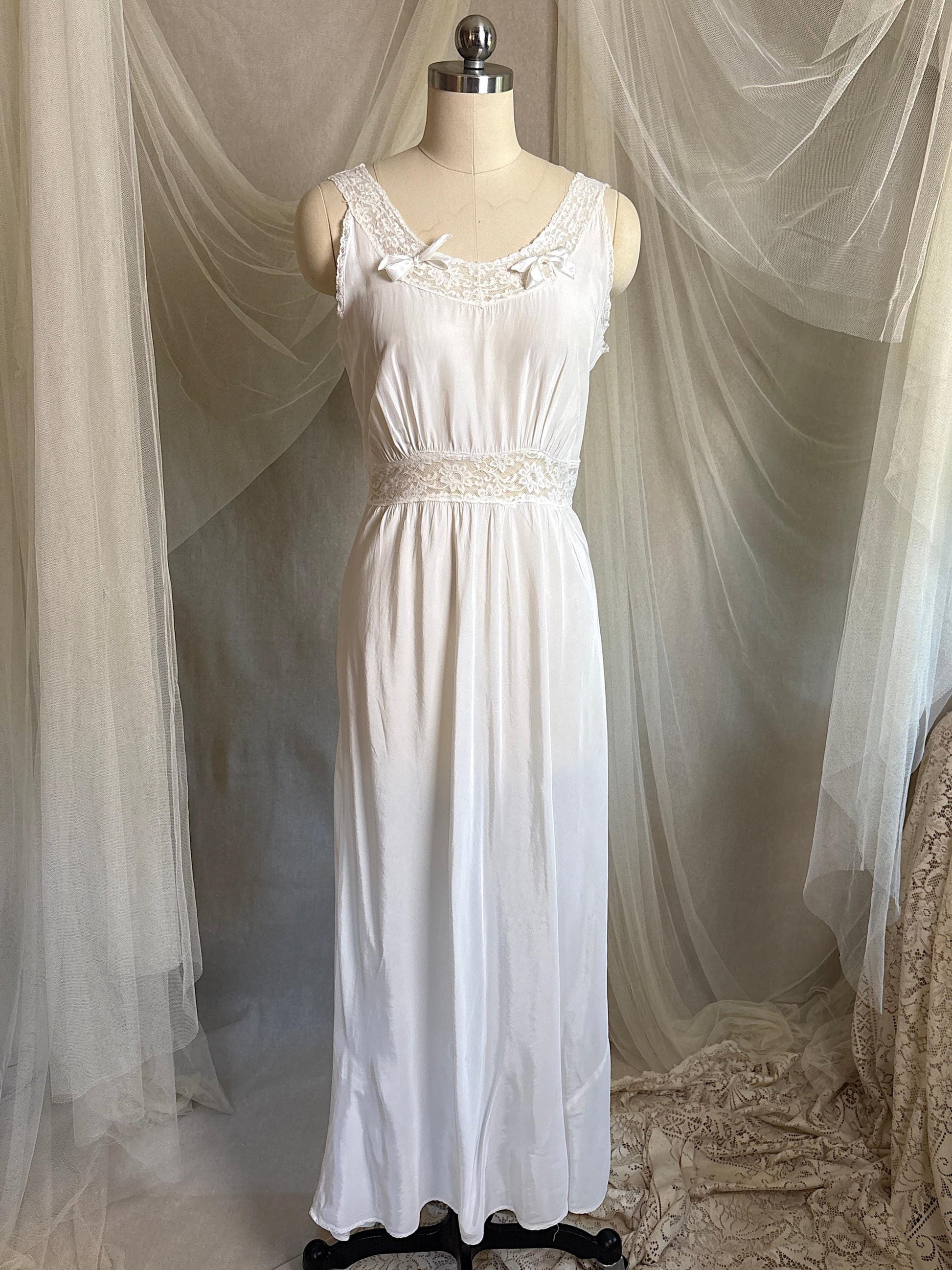 Vintage 1940's Nightgown & Peignoir Set - White Rayon with Cotton Lace by Lady Doretta | XS, S