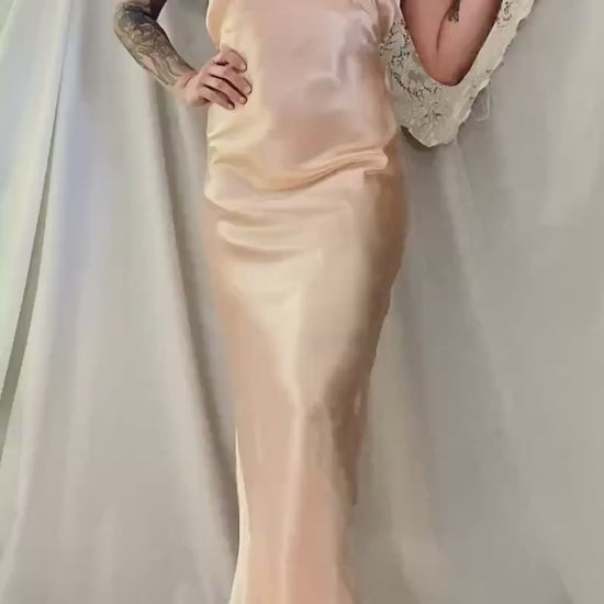 Vintage 1940's Nightgown | Rose Gold Rayon Satin with Gold floral embroidery & Ruffled Lace | Size M