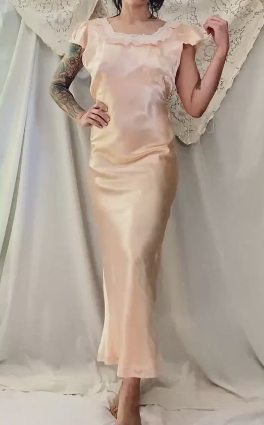 Vintage 1940's Nightgown | Rose Gold Rayon Satin with Gold floral embroidery & Ruffled Lace | Size M
