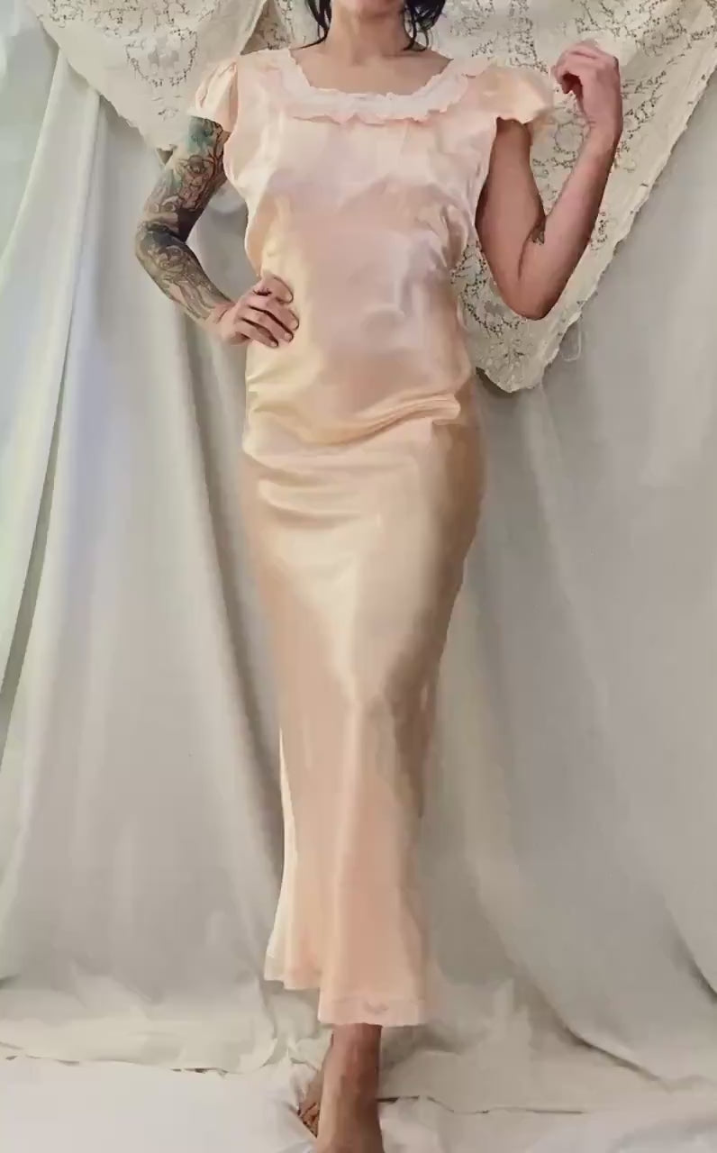 Vintage 1940's Nightgown | Rose Gold Rayon Satin with Gold floral embroidery & Ruffled Lace | Size M