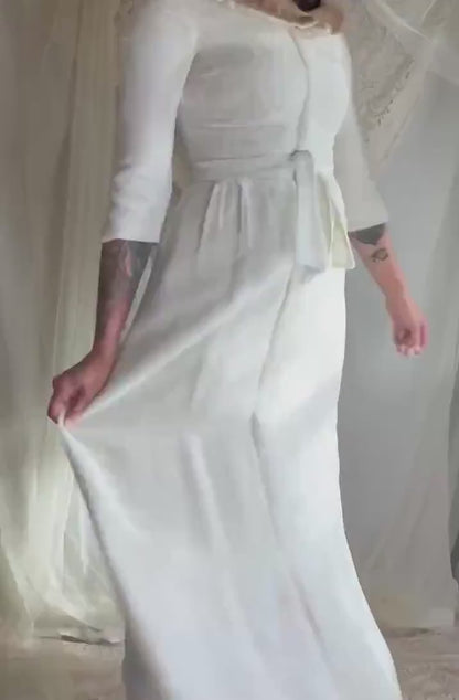 Vintage 1950's White Velvet Hostess Dress with Blonde Mink Collar - By Bard's Toronto, Size XS