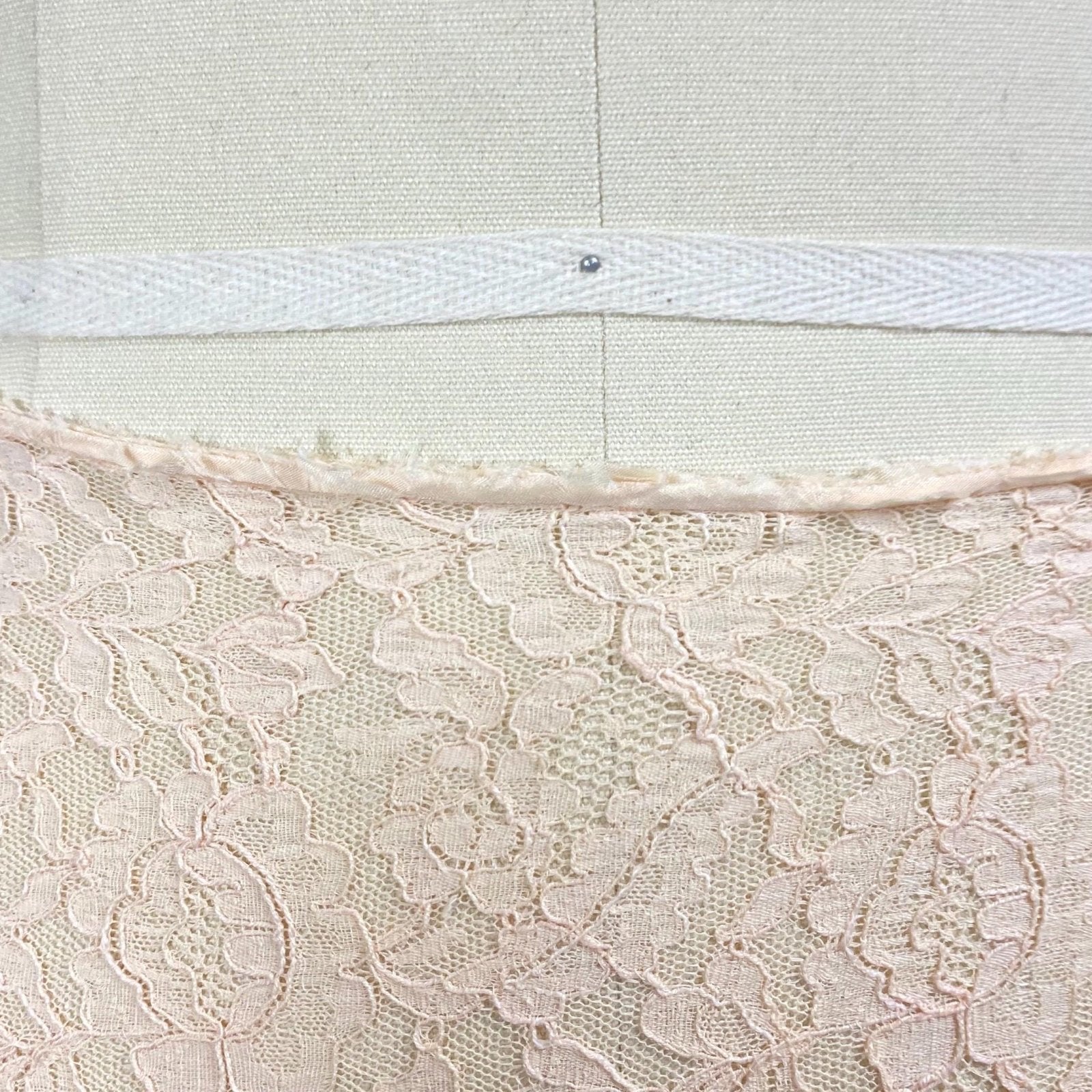 Vintage 1920's - 1930's Bralette & Tap Pants Lingerie Set | Pastel Peach Floral Cotton Lace with Silk Ribbon Straps | Size S | Wonder Maid - Daggers & Dames