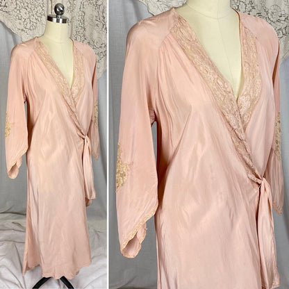 Vintage 1920's - 1930's Robe | Blush Pink Silk with Warm Ivory Lace & Handkerchief Sleeves | Size XS, S, M - Daggers & Dames