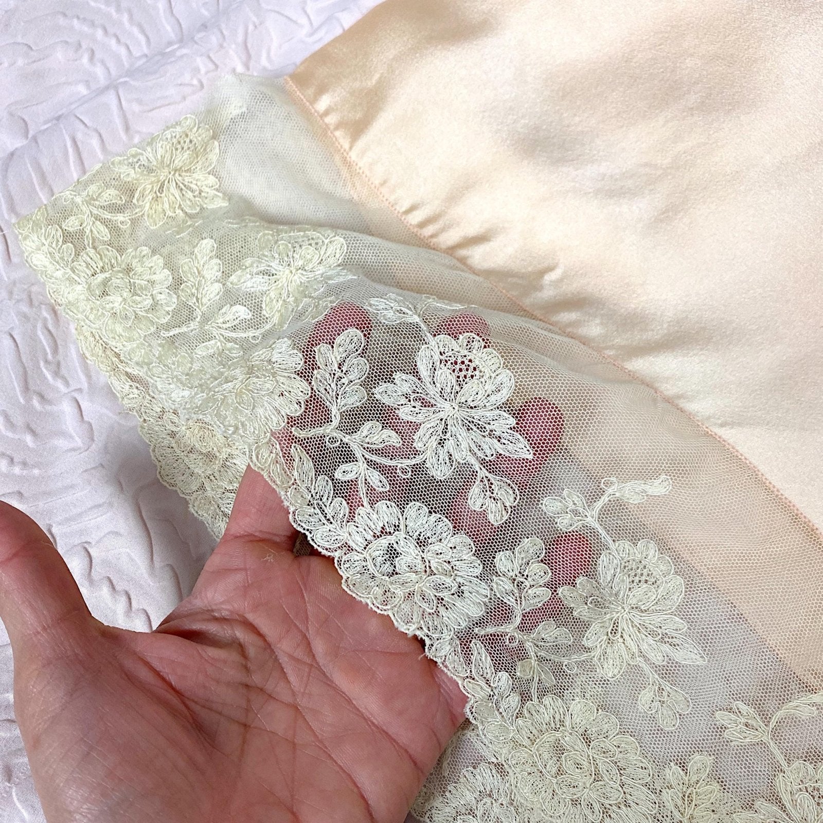 Vintage 1920's - 1930's Tap Pants & Bralette Lingerie Set | Powder Pink Silk with Ivory Alencon Lace | Size S - Daggers & Dames