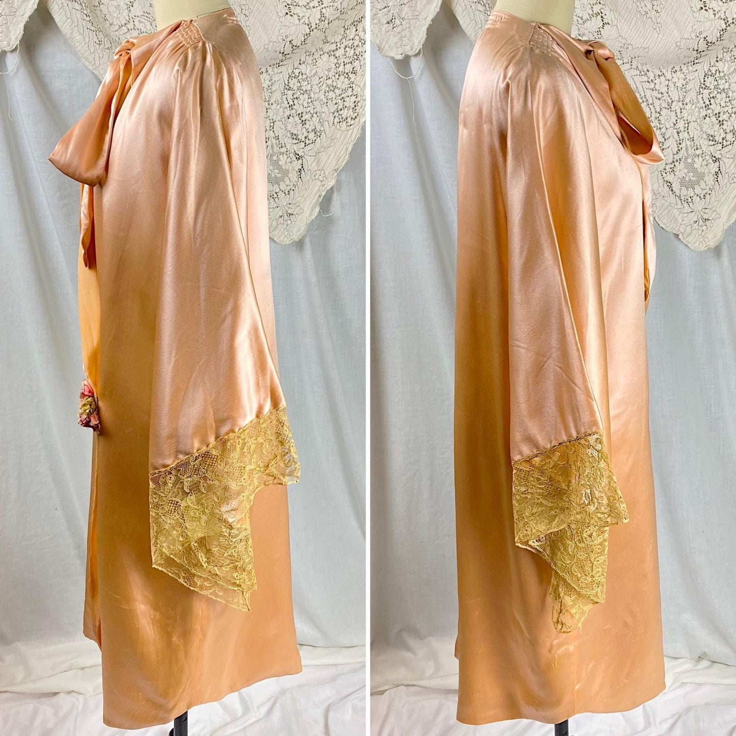 Vintage 1920's Dressing Gown Robe | Pale Rose Pink Silk & Wide Lace Edged Sleeves | Size S, M | John Wanamaker - New with Tags - Daggers & Dames