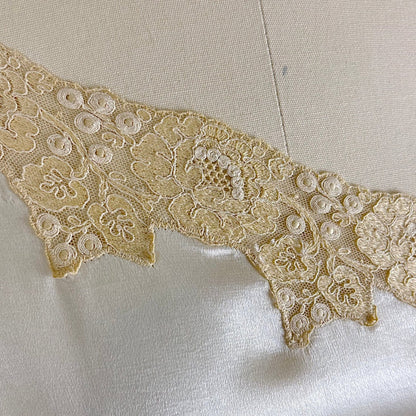 Vintage 1920's Pearl White Silk Nightgown with Grapevine Tambour Lace size XS - Daggers & Dames