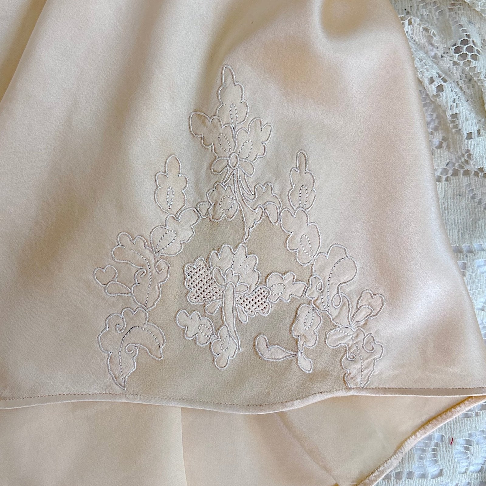 Vintage 1930's Hand Stitched Champagne Silk Satin Kestos Style Bra & Tap Pants Dance Set, size M - Daggers & Dames