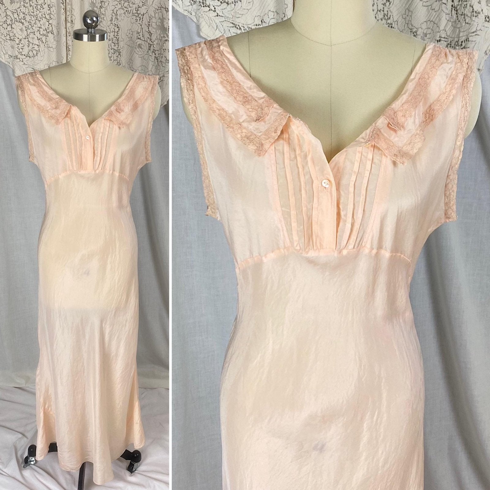 Vintage 1930's Nightgown | Pale Peach Silk with Mauve Lace Collar & Button Detail | Size S, M - Daggers & Dames