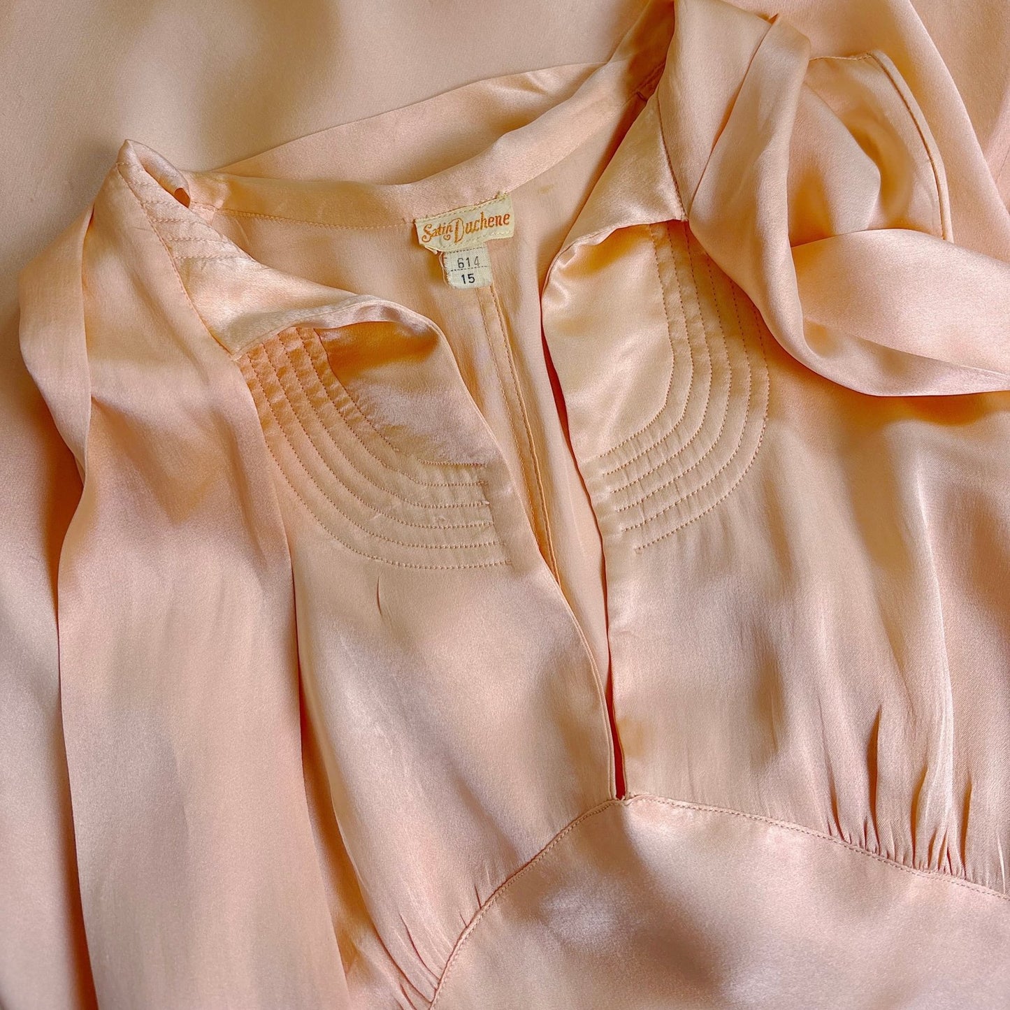 Vintage 1930's Nightgown - Rich Peach Silk Satin with Pussy Bow - by Satin Duchene, size XS, S - Daggers & Dames