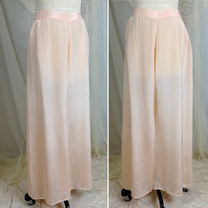 Vintage 1930's Powder Pink Silk Crepe Pajama Set - By Crepe de Lillian, Size M - Daggers & Dames