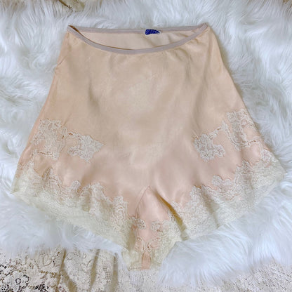 Vintage 1930's Powder Pink Silk Tap Pants with Intricate Lace Appliqués - by Seamprufe, size XS, S - Daggers & Dames
