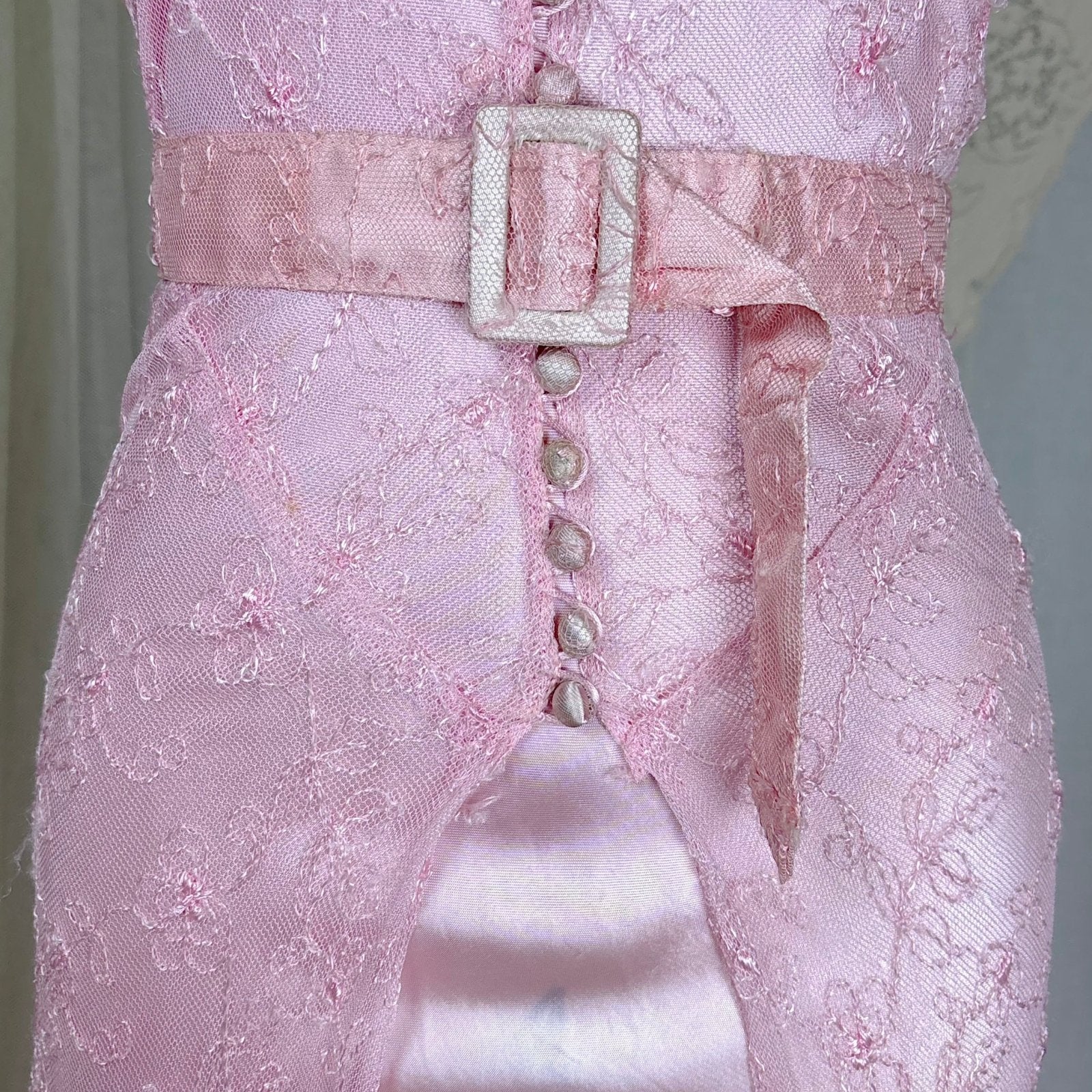 Vintage 1930's Rose Pink Embroidered Tulle Overdress with Satin Slip Set, size S, M - Daggers & Dames