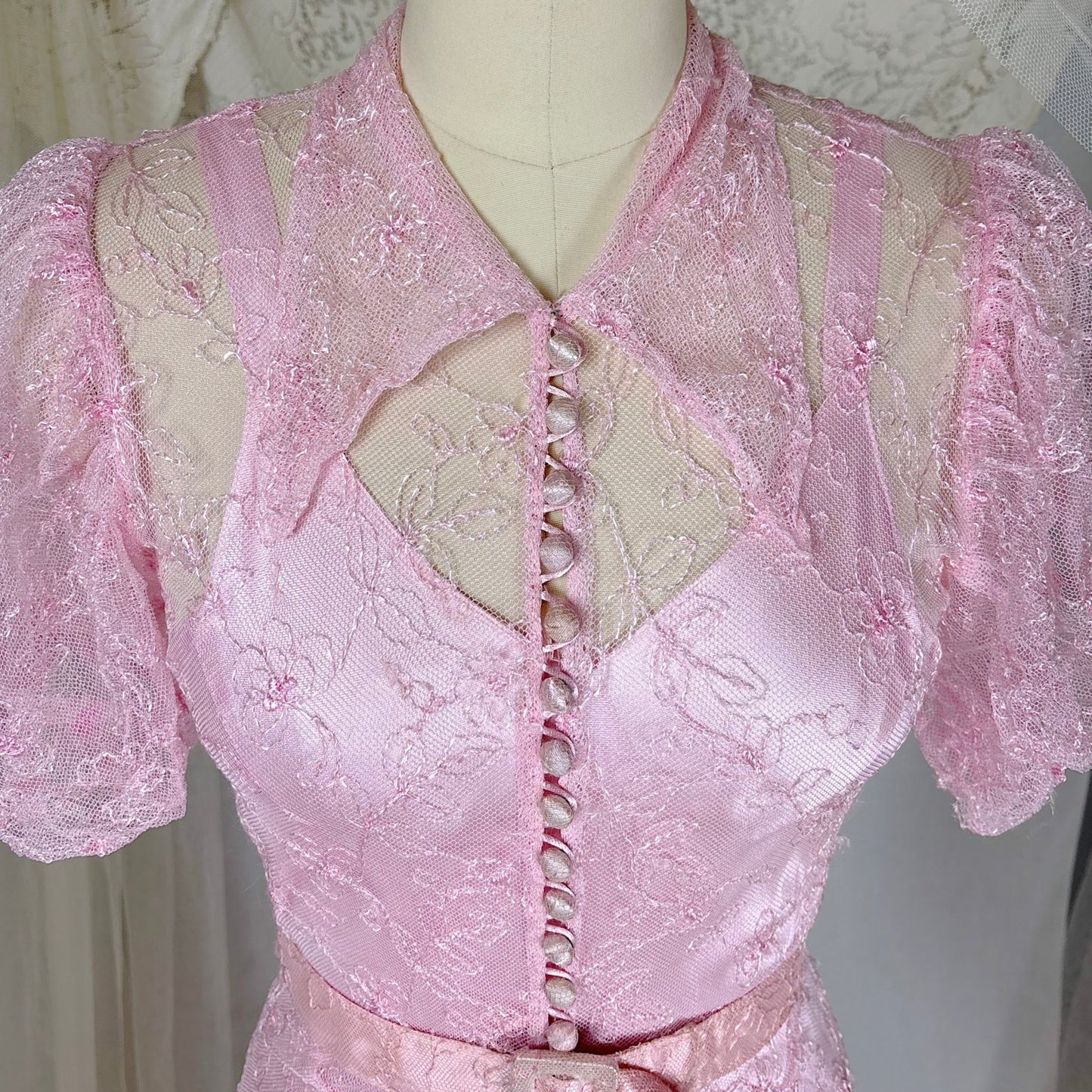 Vintage 1930's Rose Pink Embroidered Tulle Overdress with Satin Slip Set, size S, M - Daggers & Dames