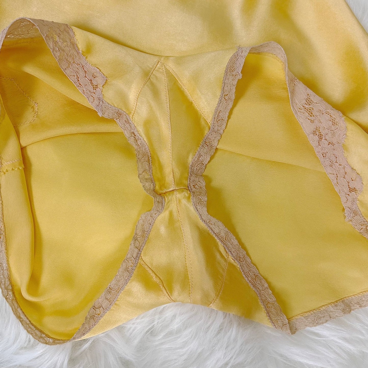 Vintage 1930's Saffron Yellow Silk Tap Pants with Ecru Lace Appliqués, size XS - Daggers & Dames