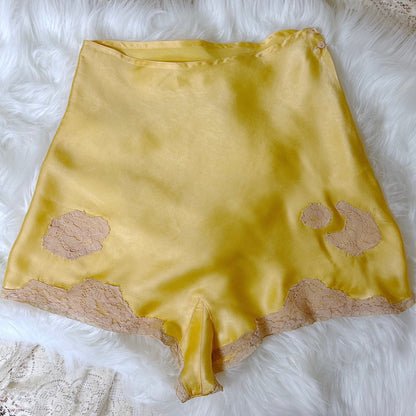 Vintage 1930's Saffron Yellow Silk Tap Pants with Ecru Lace Appliqués, size XS - Daggers & Dames