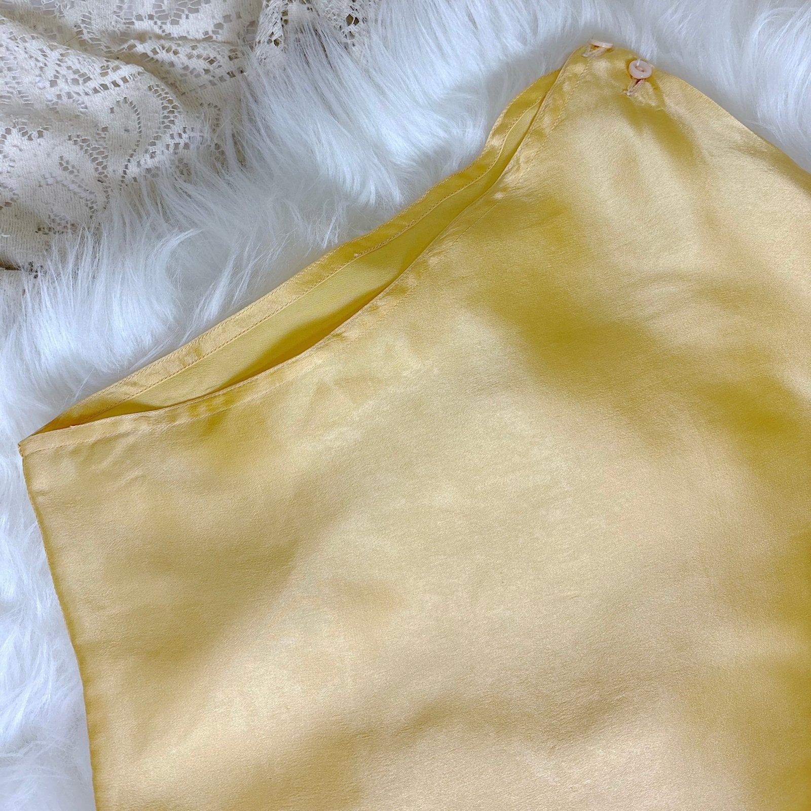 Vintage 1930's Saffron Yellow Silk Tap Pants with Ecru Lace Appliqués, size XS - Daggers & Dames