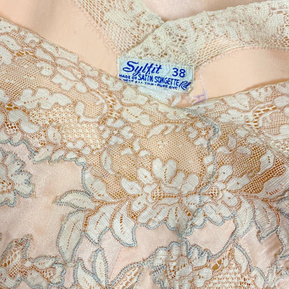 Vintage 1930's Slip - Rose Gold Pink Silk Satin with Floral Alençon Lace - Size M, LG - By Stylfit - Daggers & Dames