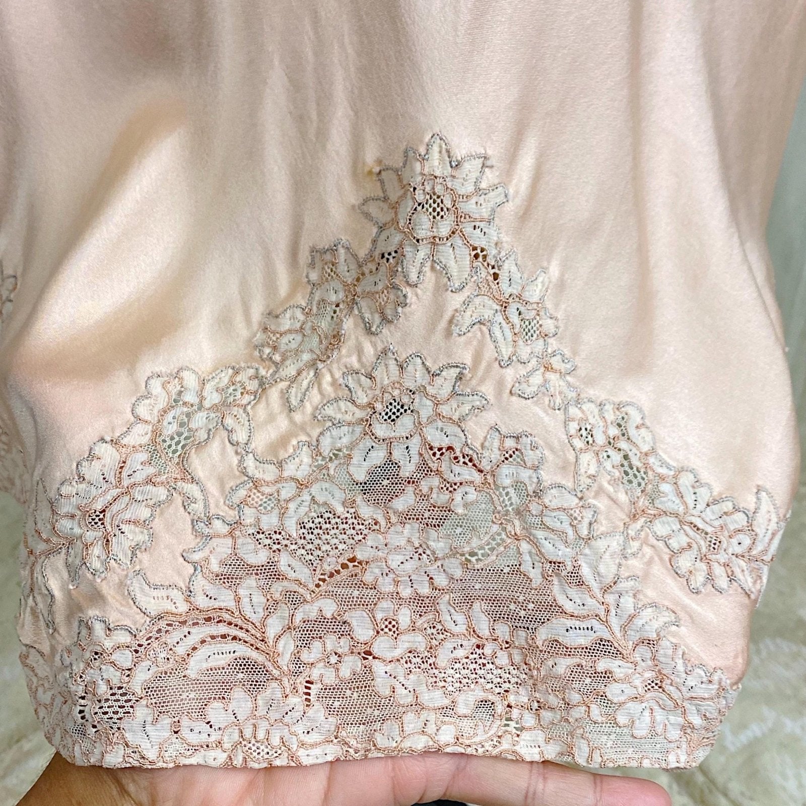 Vintage 1930's Slip - Rose Gold Pink Silk Satin with Floral Alençon Lace - Size M, LG - By Stylfit - Daggers & Dames