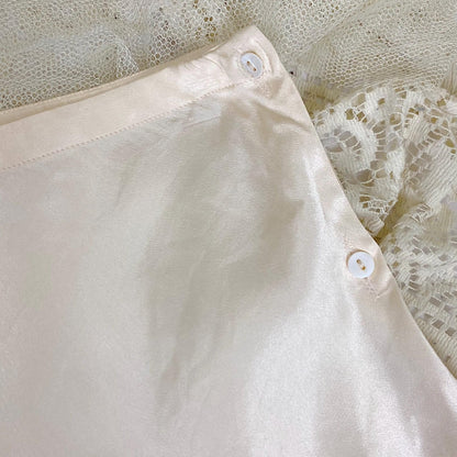 Vintage 1930's Tap Pants - Pearl White Silk Satin with Warm Nude Lace Inserts & Scalloped Edges - Size S - Daggers & Dames