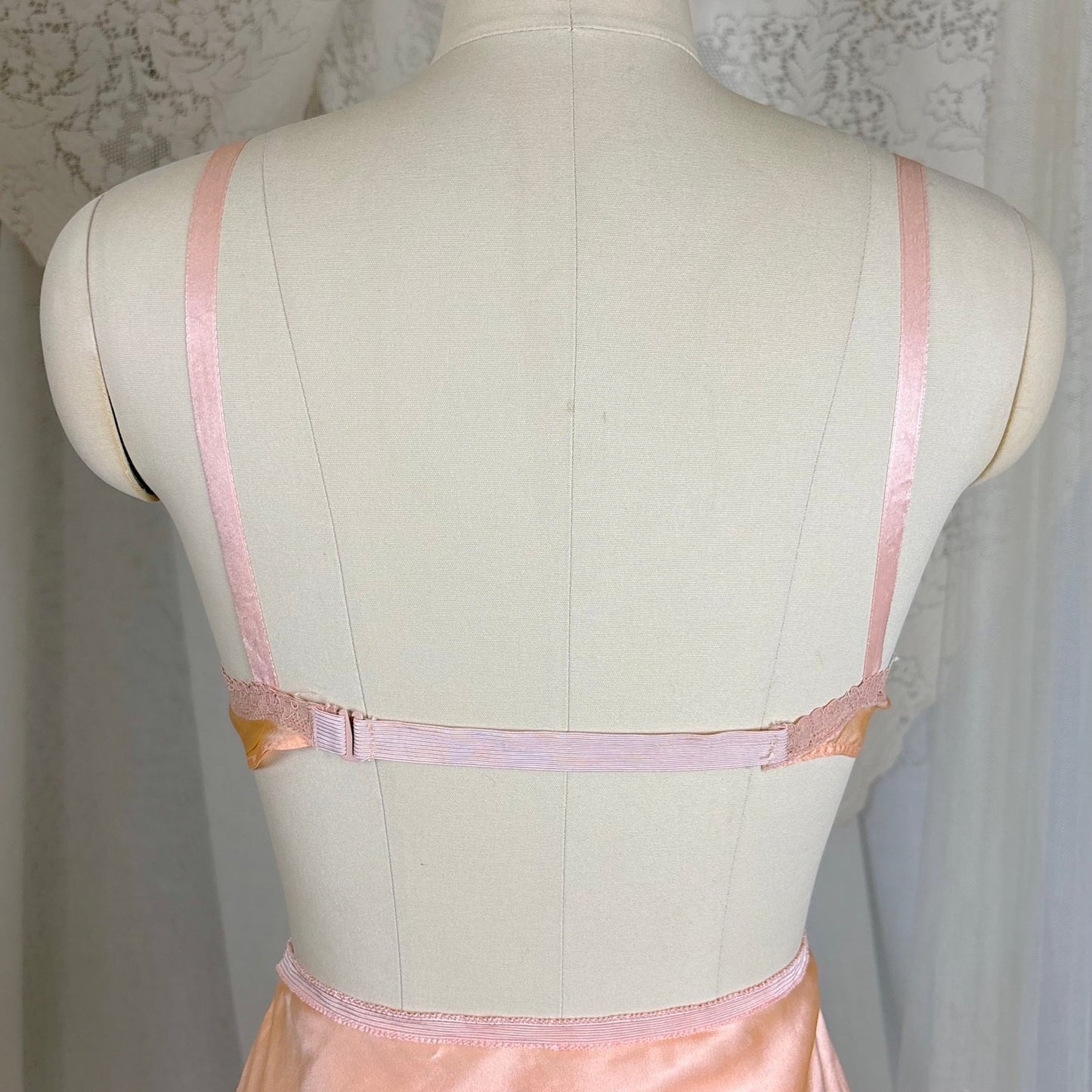 Vintage 1930's Warm Peach Silk Satin Bralette & Tap Pants Lingerie Set - Size S, M - Daggers & Dames