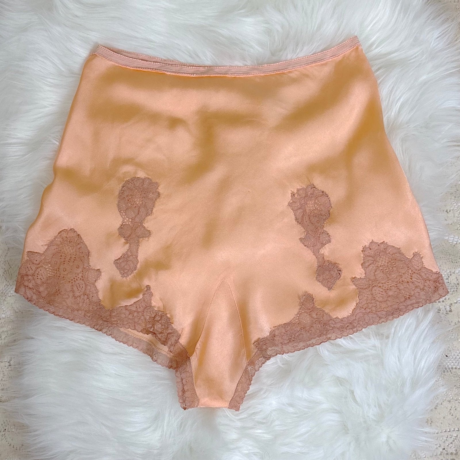 Vintage 1930's Warm Peach Silk Satin Bralette & Tap Pants Lingerie Set - Size S, M - Daggers & Dames