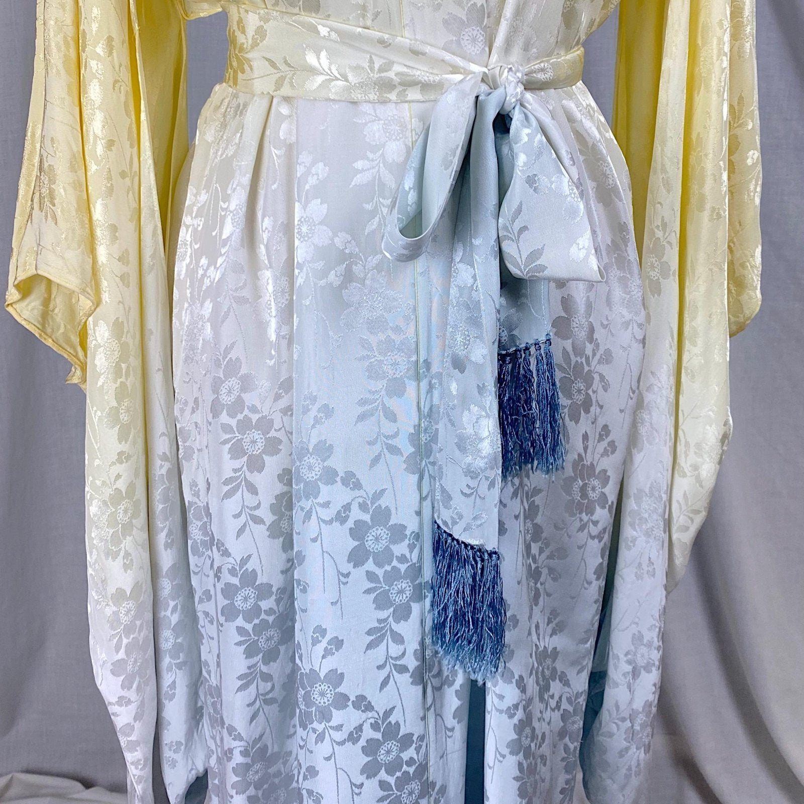 Vintage 1940's - 1950's Japanese Kimono Robe | Lemon Yellow & Gray Ombre Rayon Satin Damask with Fringe Sash tie | Mitsuba Aoi Crest - Daggers & Dames