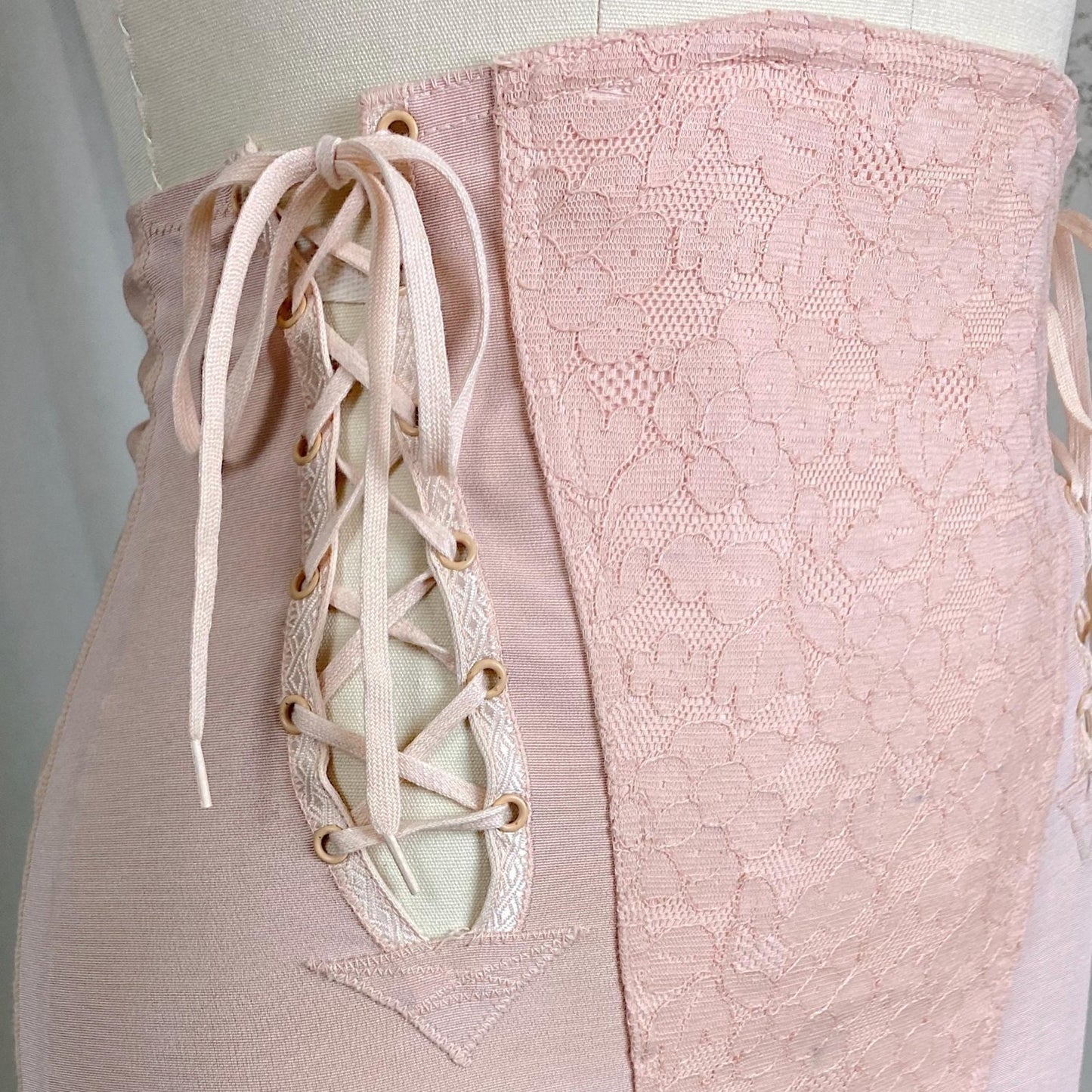 Vintage 1940's - 1950's Maternity Girdle - Warm Blush Pink Rayon Cotton Blend with Floral Lace - Size XS, S - Cocktail Hour, San Francisco - Daggers & Dames