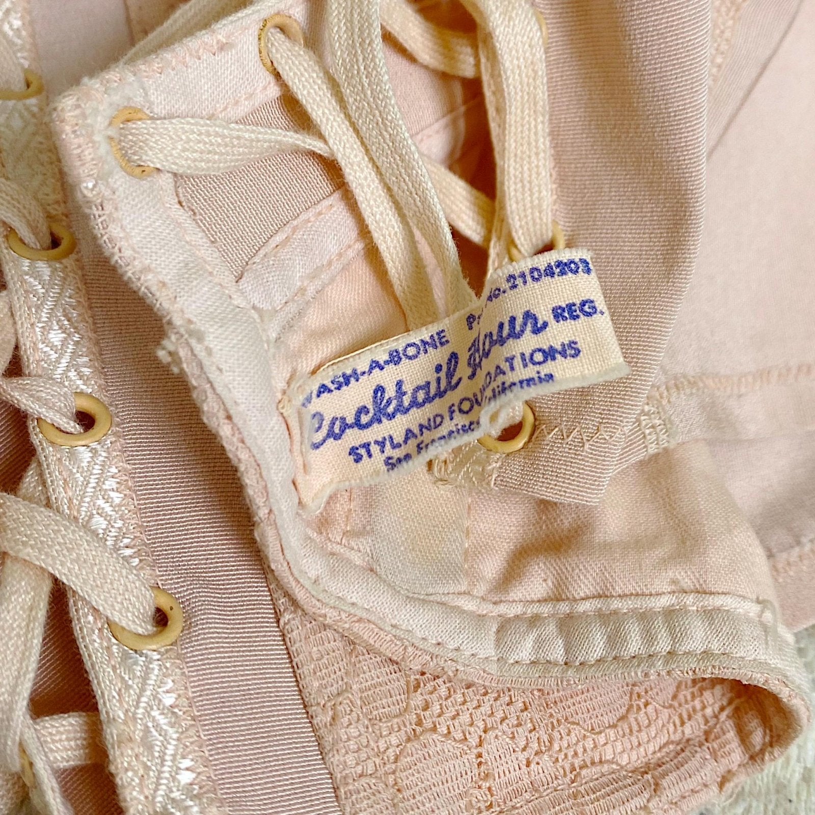 Vintage 1940's - 1950's Maternity Girdle - Warm Blush Pink Rayon Cotton Blend with Floral Lace - Size XS, S - Cocktail Hour, San Francisco - Daggers & Dames
