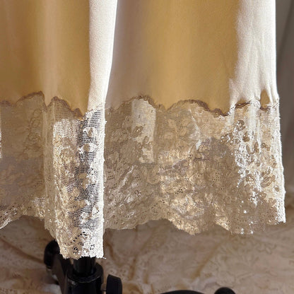 Vintage 1940's - 1950's Slip - Champagne Gold Silk Satin with Scalloped Lace - by Fischer Heavenly Lingerie, size M, LG - Daggers & Dames