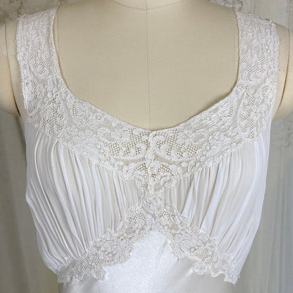 Vintage 1940's Bright White Crepe Back Satin & Chiffon Nightgown, size XS, S - Daggers & Dames