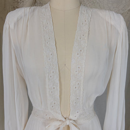Vintage 1940's Dressing Gown Robe - Sheer White Rayon Chiffon with Satin Embroidery | Medium - Daggers & Dames