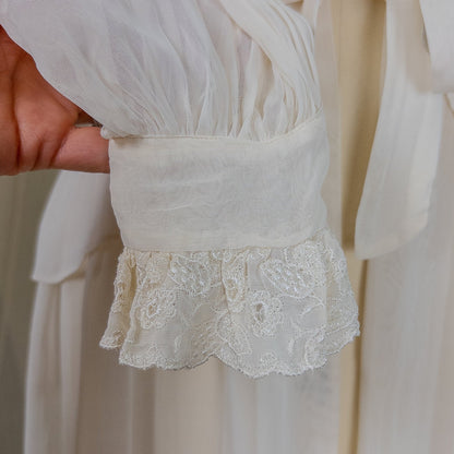Vintage 1940's Dressing Gown Robe - Sheer White Rayon Chiffon with Satin Embroidery | Medium - Daggers & Dames