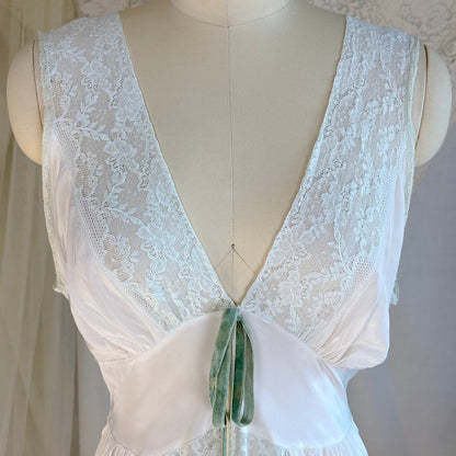 Vintage 1940's Nightgown - Bone White Rayon with Icy Blue Lace Insert & Velvet Bow - Daggers & Dames