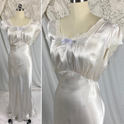 Vintage 1940's Nightgown | Pale Silver Blue Rayon Satin with White Lace | Size S, M - Daggers & Dames